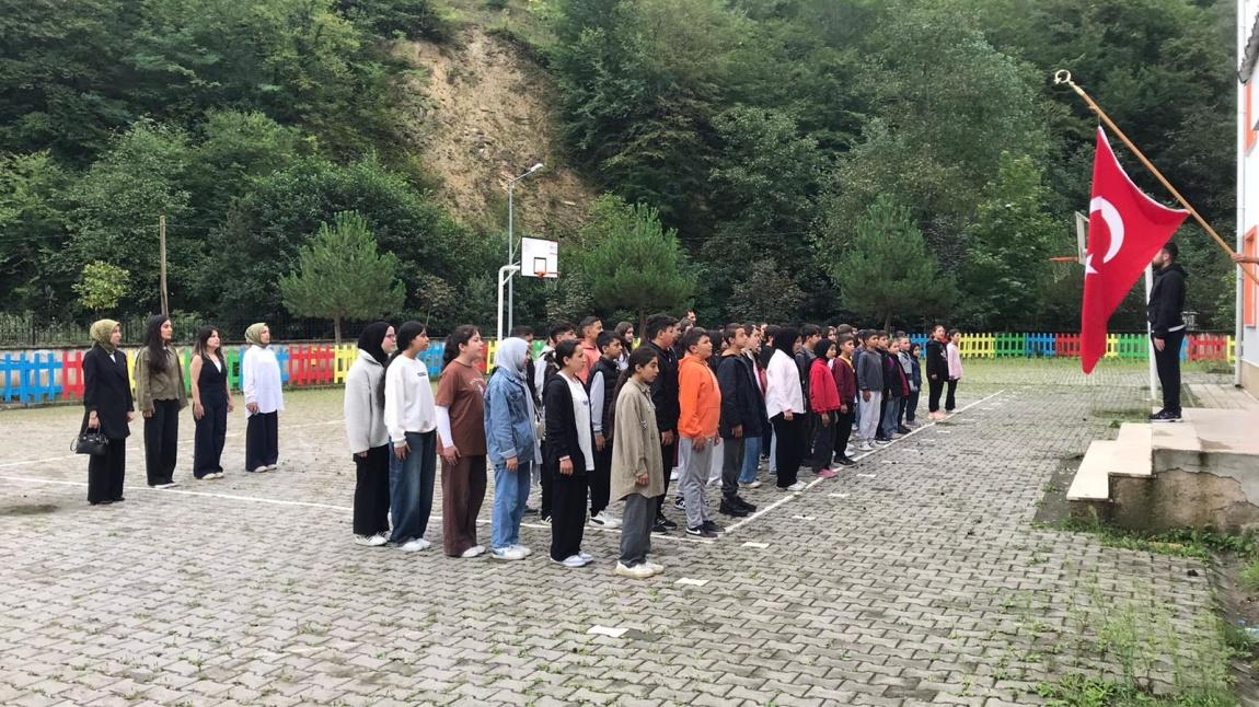 2025-2026 EĞİTİM ÖĞRETİM YILIMIZ BAŞLADI
